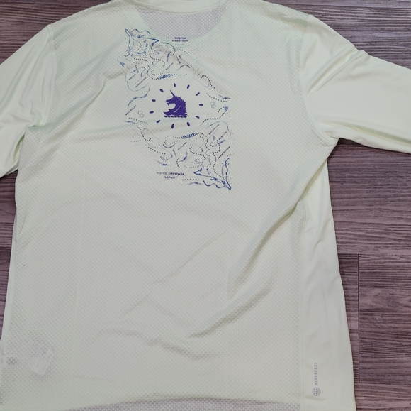 (NWT)WMS Large Adidas Performance AreoReady 2023 Boston Marathon Running Apparel - Picture 3 of 16